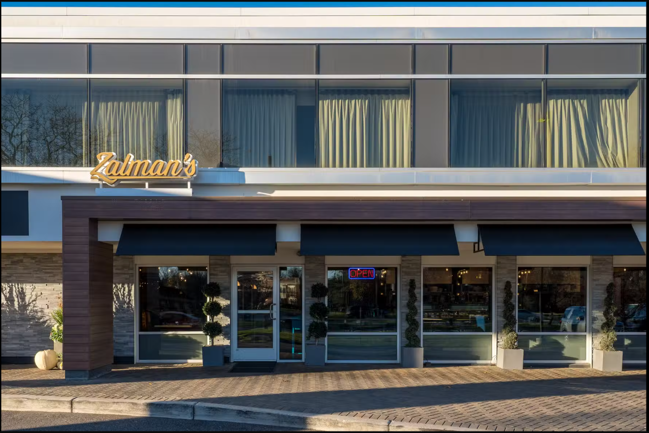 Zalman's at The Kingsley